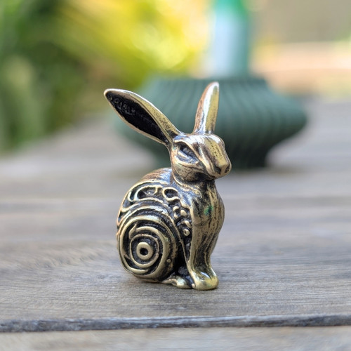 Rabbit figurine totem - rabbit,